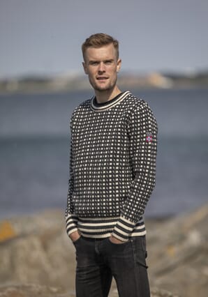 Islender Ullgenser - Koksgrå/naturhvit m/rund hals